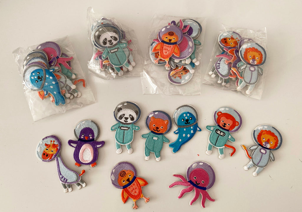 Craftuneed Bundle 45ps children animal panda lion giraffe safari embroidered motif sticker