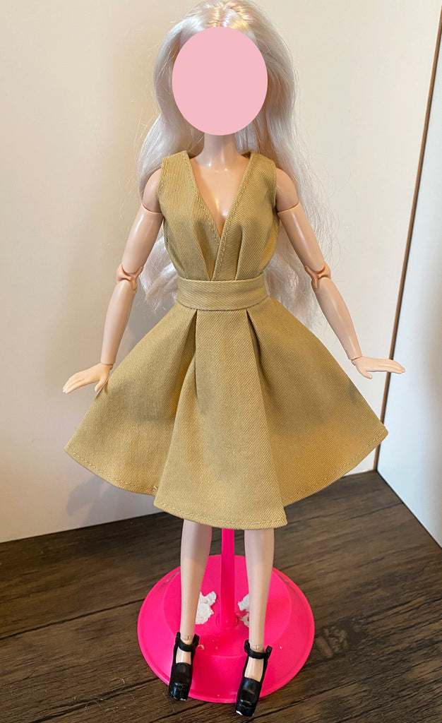 Craftuneed 1:6 miniature doll evening dress mini dollhouse V-Neck ball gown dress in Champagne Handmade