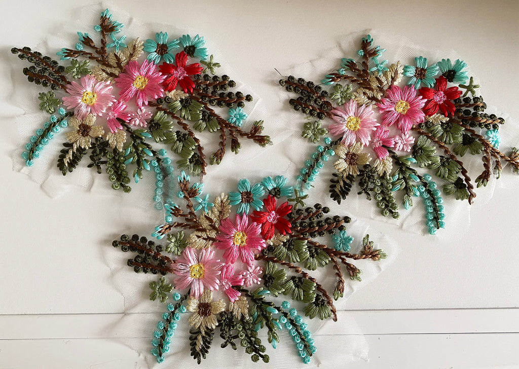 Bundle 3pcs Colourful Embroidered Floral Lace Applique Patches 3D Cotton Threads Flower Lace Motif
