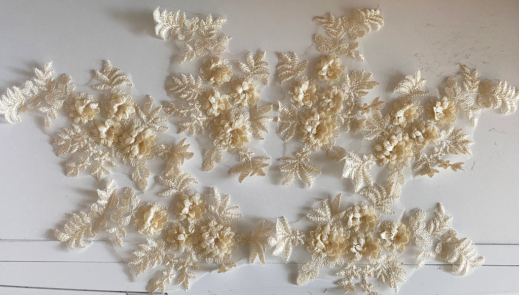 Craftuneed Bundle 6pcs lighter champagne 3D lace applique motif sew on double layer floral lace motif patch