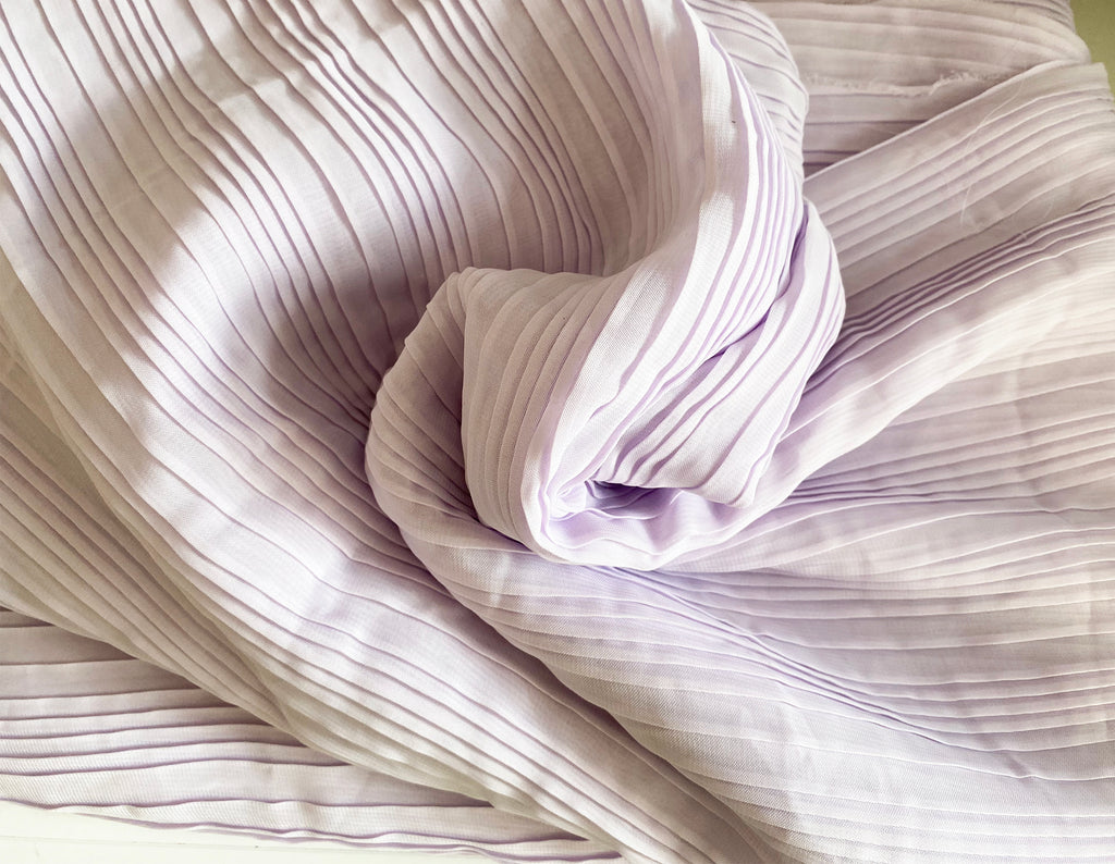 Craftuneed Bundle 2.5 Meters Light Lilac Pleated Chiffon Fabric Soft Lightweight for Sewing DIY