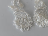 Craftuneed Bundle 12pcs ivory beaded lace applique sew on floral sequins lace motif patch