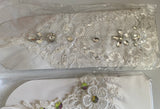 Bundle 2 Pairs Ivory Floral Lace Wedding Gloves Bridal Fingerless beaded Gloves