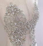 A Pair of Luxury Silver Rhinestone Appliques Ivory Faux Crystal Lace Embellishments Motif Patch for Bridal Gown & Evening Dress Sewing