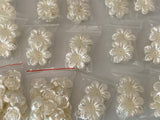 Craftuneed Bundle 90pcs ivory acrylic rose beads sew on floral buttons sewing diy 2.5cm