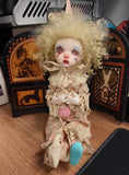 Craftuneed 1:6 Scale Circus Lolita BJD Clown Doll with Hand-Painted Face Makeup And Costume Handmade Ball Jointed Doll Collectible