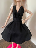 Craftuneed 1:6 miniature doll black evening dress mini dollhouse V-Neck ball gown dress Handmade