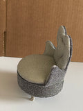 Craftuneed 1:6 Scale Doll Sofa Chair Silver Grey Glitter Heart Shaped Jewellery Box Organizer with Mirror