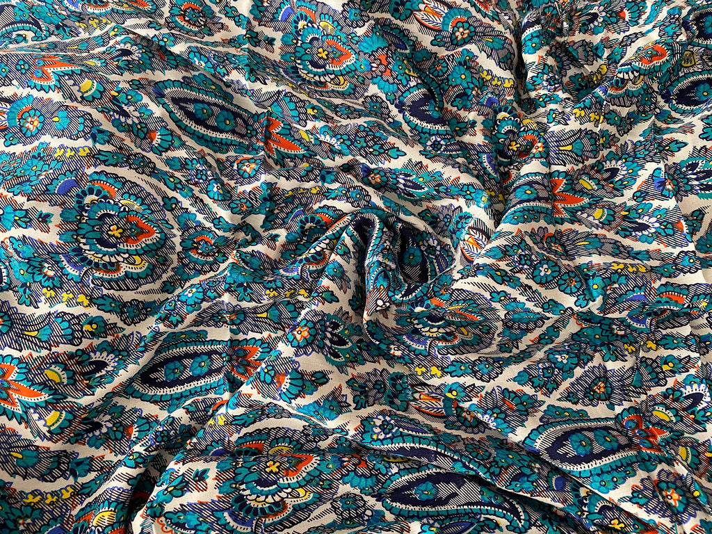 Craftuneed Premium Indian floral pattern print cotton fabric clothes sewing diy in 260cm X 140cm