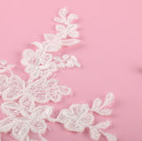 Craftuneed A mirror pair match pair of ivory floral lace applique sew on flower tulle lace motif patch