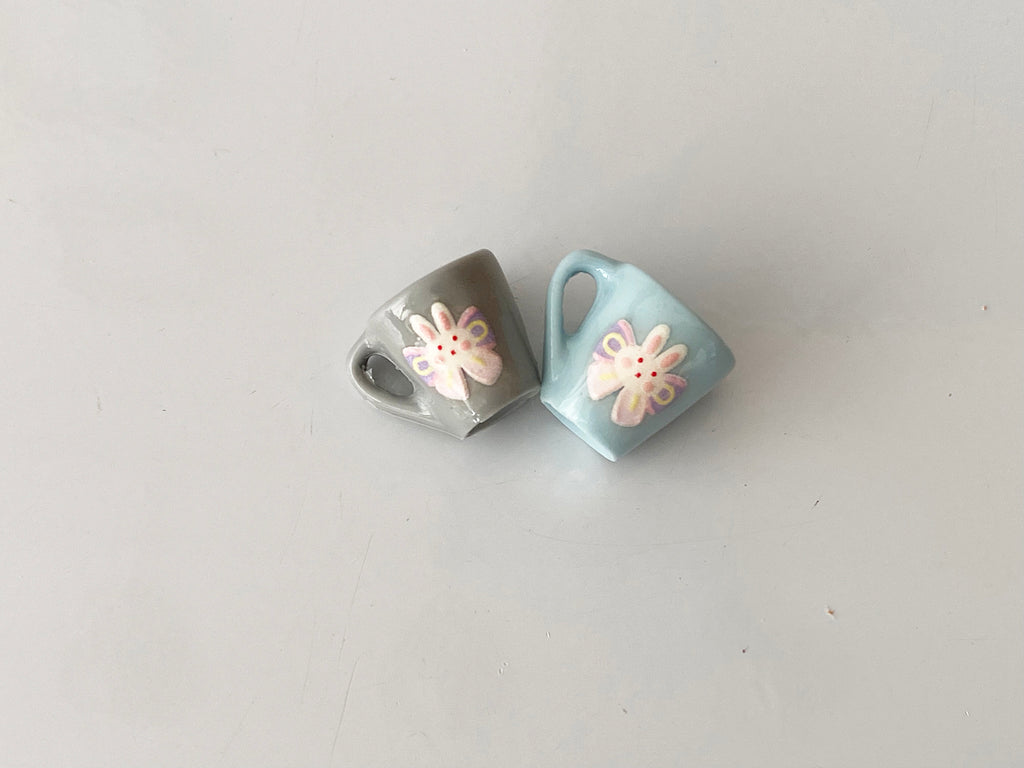 Craftuneed 1:12 Handmade miniature dollhouse wood display cupboard resin cups doll furniture props