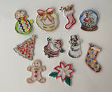 Craftuneed Bundle 30pieces iron on Christmas Santa Claus embroidery applique motif garment badge patches