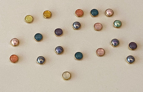 Craftuneed Job lot 20pcs doll making buttons multicolour mini buttons 5mm diameter for doll clothes