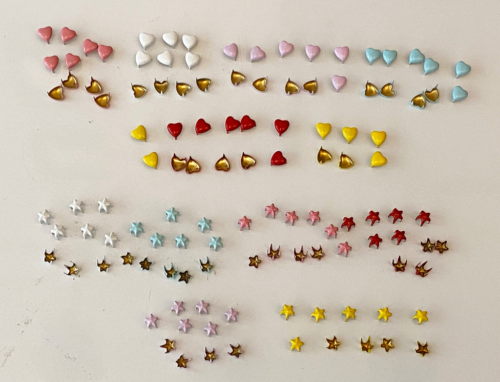 Craftuneed Job lot 120pcs doll making mini claw nail rivet buttons in 4mm and 5mm diameters for doll clothes decoration purposes
