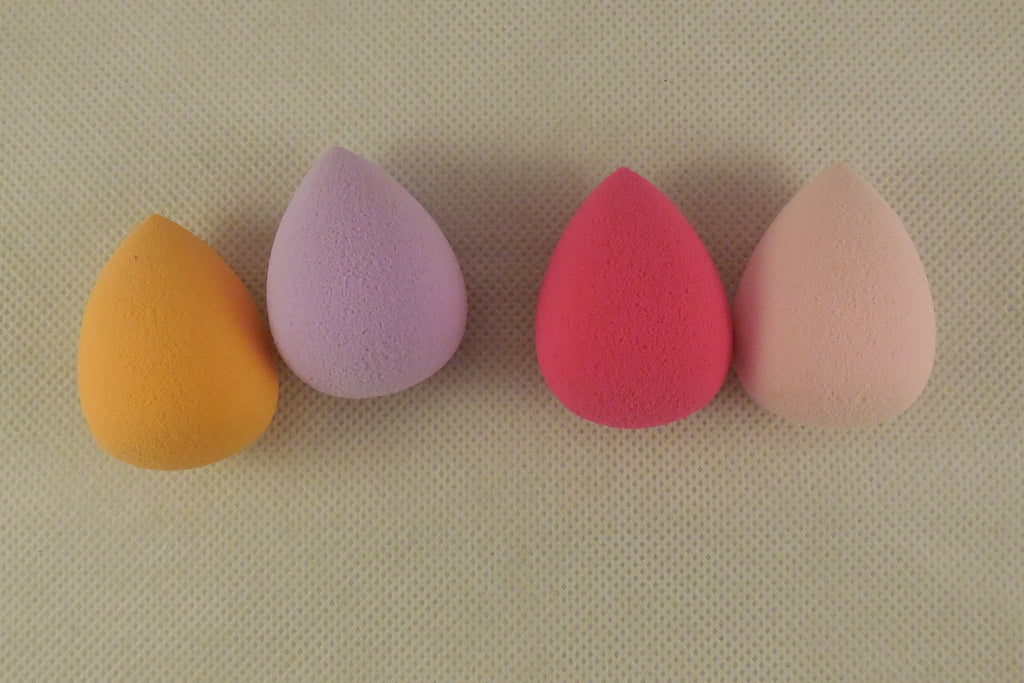 2 packages makeup powder puff Beauty foundation blending smooth sponge puffs