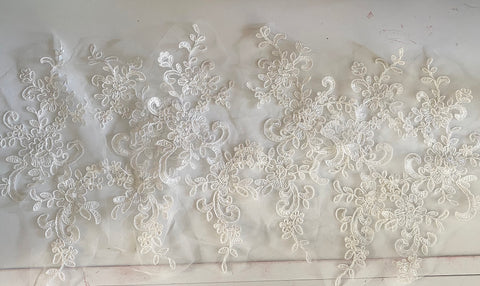 Craftuneed Bundle 6pcs Ivory Floral lace applique sew on Bridal Wedding Embroidered tulle lace motif patch