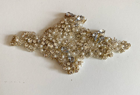Craftuneed Handmade Rhinestone Faux Pearl Applique Bridal Sash Embellishment Motif Sew On Patch for Dress Craft Projects