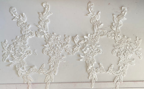 Craftuneed Bundle 4pcs ivory floral lace applique sew on embroidered lace motif patch