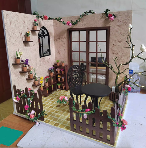 1:6 Miniature Garden Scene Dollhouse Kit – Pre-Furnished Panels Flat Pack Diorama Scene