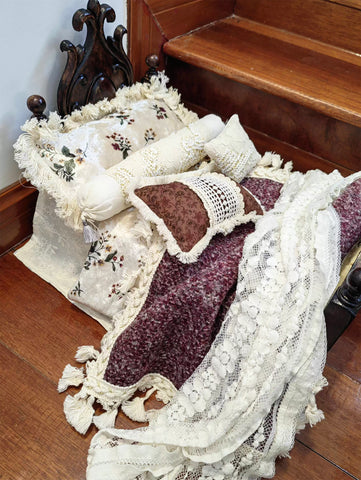 Craftuneed Miniature French Vintage Bedding Set Handmade Lace blanket & Pillows Dollhouse Decor For 1/12 1/6 1/4 1/3 Dolls Custom Available