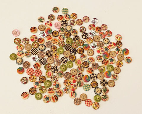 Craftuneed 152pcs buttons X Children Clothes 2 holes flat round circle buttons sew on wood buttons