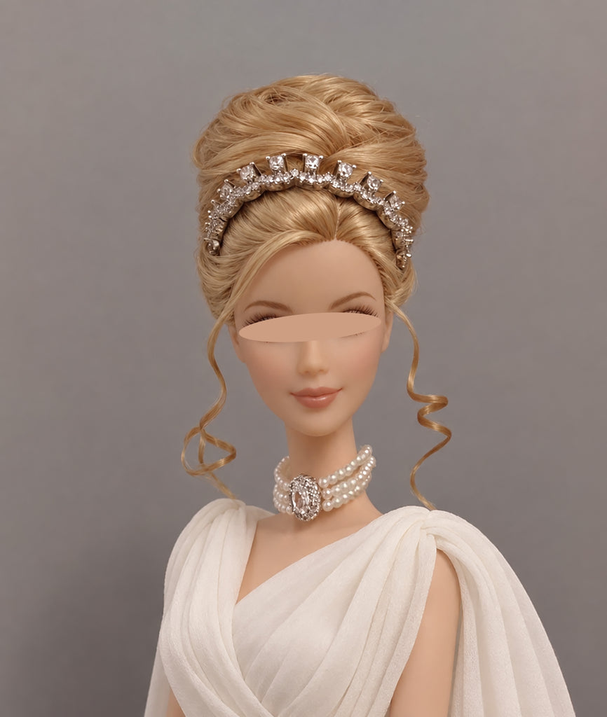 1:6 Scale Doll Crown & Faux Pearl Choker Necklace Miniature Royal Style Jewellery