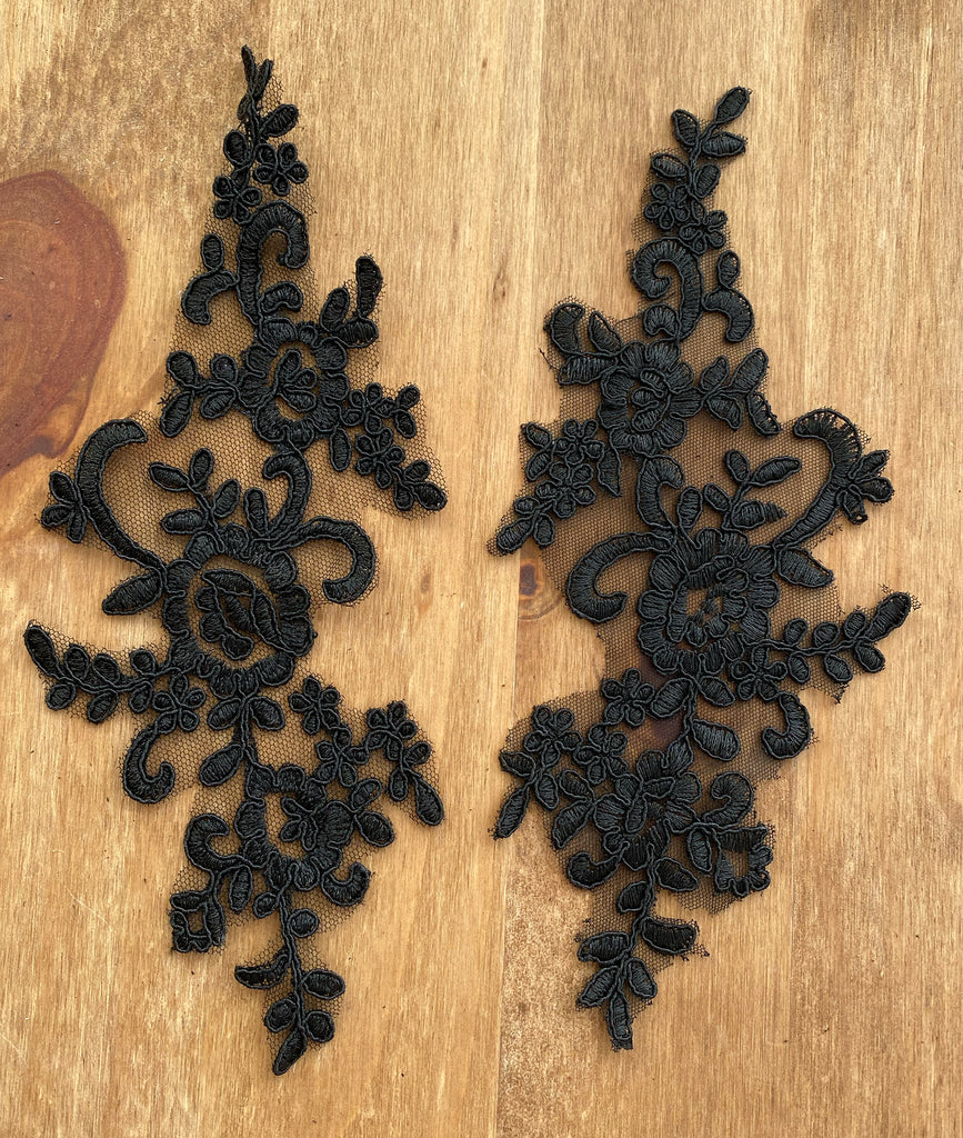 A Pair Black Floral Lace Appliques Embroidered Flower Lace Motifs on Tulle