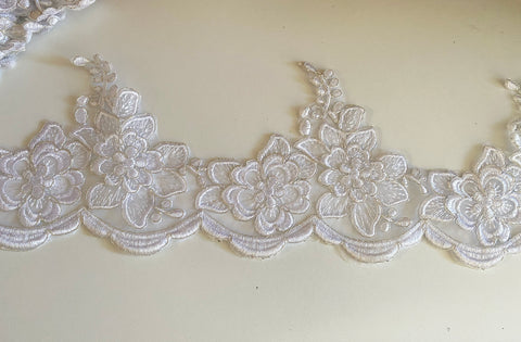 Craftuneed Bundle 3.5 Meters white &amp; Silver cords floral lace trim on organza Bridal Embroidered Dress lace trimming