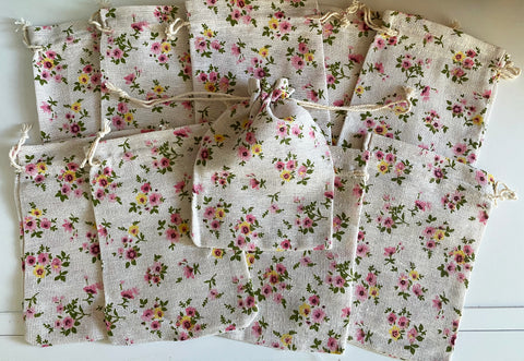 Craftuneed Bundle 10pcs Retro Floral Print Drawstring Gift Bags Natural Linen Pouch Bag