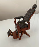 Craftuneed Handcrafted 1:12 scale miniature Retro Barber hair salon chair armchair dollhouse furniture for doll