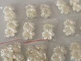 Craftuneed Bundle 90pcs ivory acrylic rose beads sew on floral buttons sewing diy 2.5cm