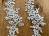 2pcs Ivory Floral Embroidered Lace Appliques Bridal Wedding Dress Lace Motif Patches