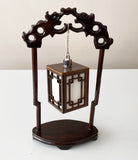 Craftuneed 1:6 Scale Dollhouse Traditional Japanese Lantern with Wooden Stand Miniature Diorama Hanging Light Accessory For Fashion Dolls