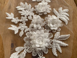A Pair Ivory 3D Floral Lace Appliques Embroidered Flower Lace Motifs Patch
