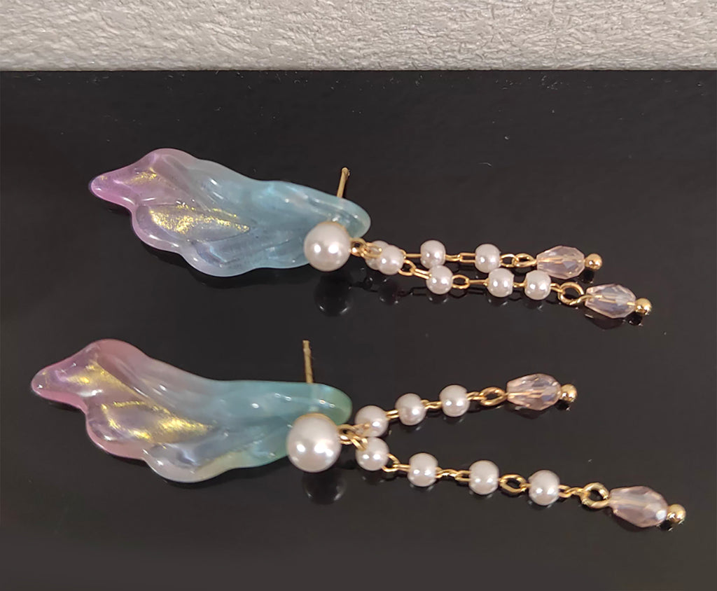 1:6 Scale Mermaid Style Earrings Miniature Faux Pearl Dangle Jewellery Handmade