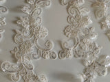 Craftuneed Bundle 5pcs Ivory bridal sequins lace applique sew on embroidered floral tulle lace motif patch