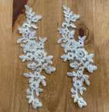 2pcs Ivory Floral Embroidered Lace Appliques Bridal Wedding Dress Lace Motif Patches