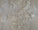 Craftuneed Bundle 6pcs Ivory Floral lace applique sew on Bridal Wedding Embroidered tulle lace motif patch