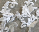 2 Pairs Ivory Bridal Lace Applique Floral Embroidery Wedding Dress Motif Patch (4 Pieces)