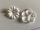 Bundle 20pcs Ivory Fabric Flower Petals Applique | 3D Floral Embellishments | Craft/Wedding