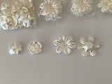 Craftuneed Bundle 90pcs ivory acrylic rose beads sew on floral buttons sewing diy 2.5cm