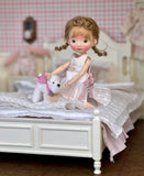 Craftuneed 1:6 scale Dollhouse French Style Princess Bed Miniature Ivory cream Wooden Bed Bedding Set For Fashion Dolls