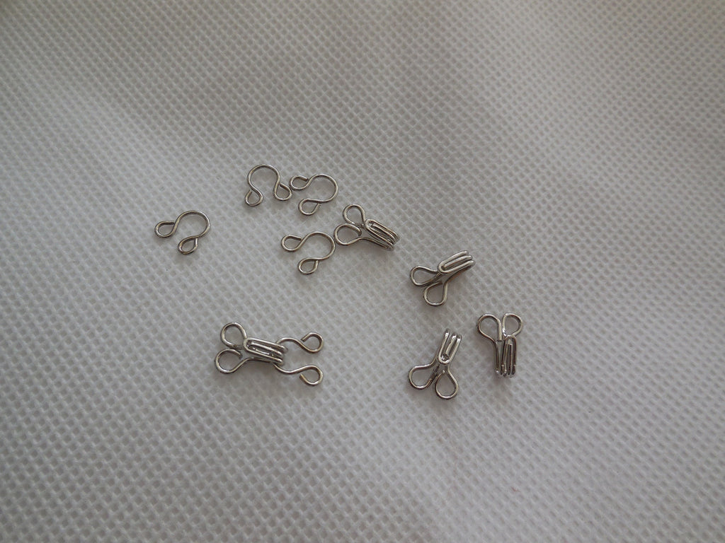 5 pairs metal hook and eye fasteners diy accessories Silver colour total L 1.7cm