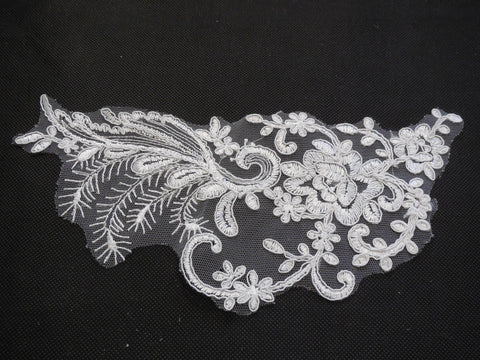 light Ivory bridal wedding lace Applique/floral lace motif 11x24.5cm sold per pcs