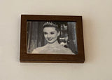 Craftuneed Handmade 1:6 miniature dollhouse cafe wall art wood frames Audrey Hepburn painting for doll decors