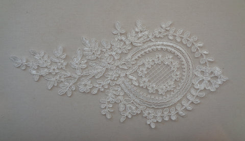 ivory bridal wedding floral tulle lace applique / ivory lace motif is for sale