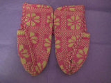 Women handmade knitted pattern socks slippers.3colours choices.SOLD by pair(s)