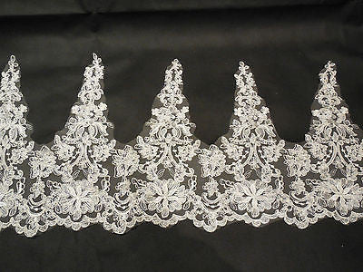 Ivory Embroidered Vintage Floral lace trim Bridal Wedding veil lace trim PerYard