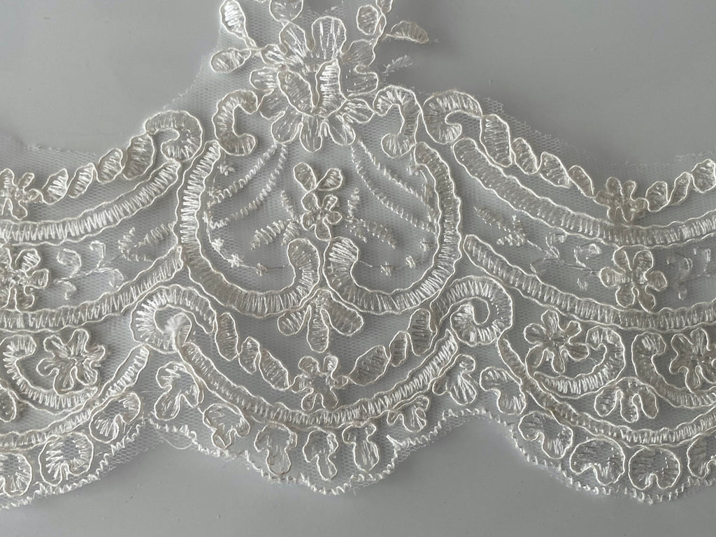 Ivory alencon lace trimming - Lace trim - lace fabric from